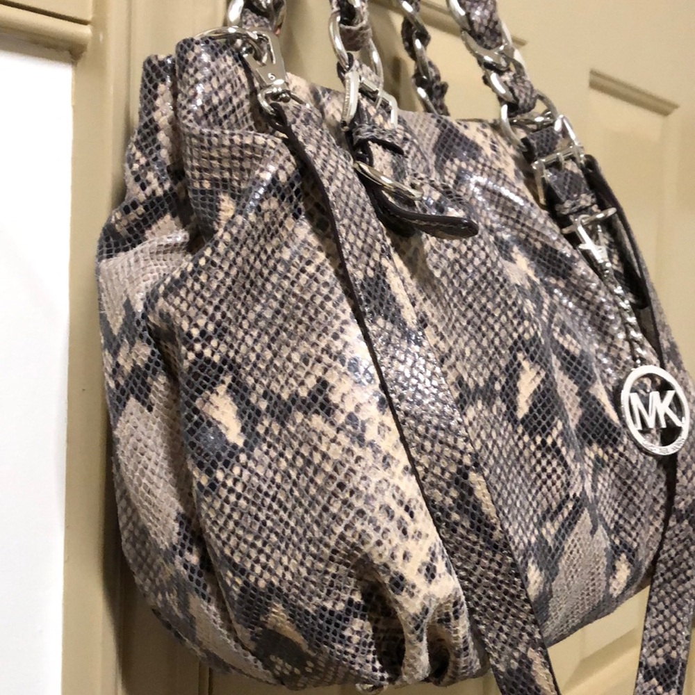 Michael Kors snake skin leather large tote - Picture 6 of 14